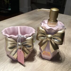 New Bathroom Set- Soap Dispenser and Toothbrush Holder- Pink with golden bows